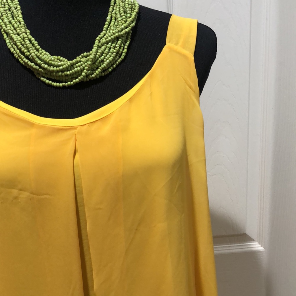 Yellow Top - Picture 2 of 8